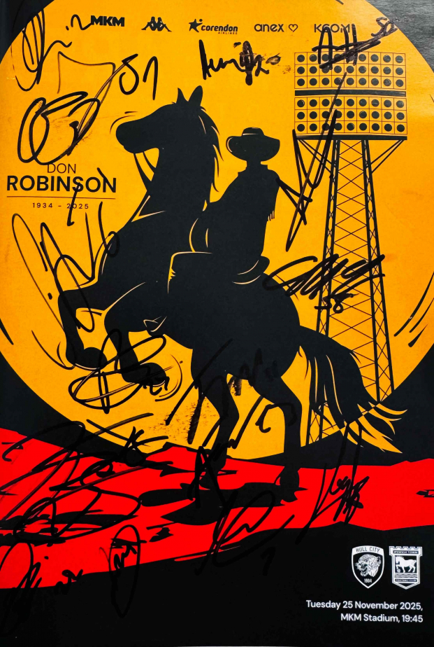 Squad Signed Programme Vs Ipswich